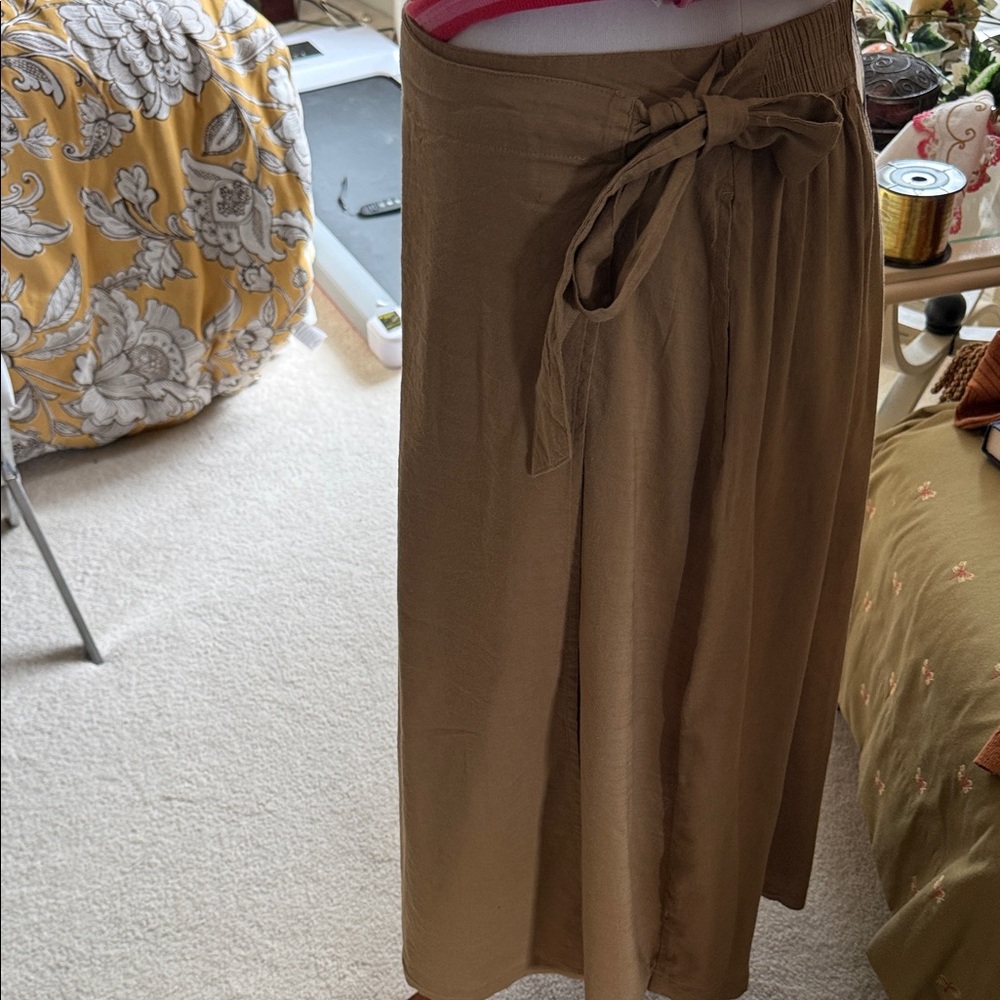 croft & barrow Tan Elastic Waist Midi Skirt